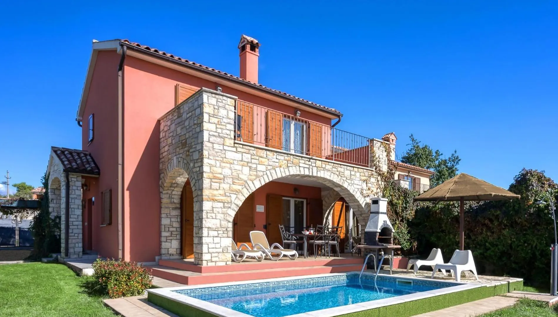 Villa Kontesici 12 Marasi